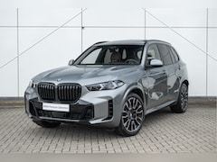 BMW X5 - xDrive50e M Sport Automaat / Panoramadak / Trekhaak / Comfortstoelen / Parking Assistant P