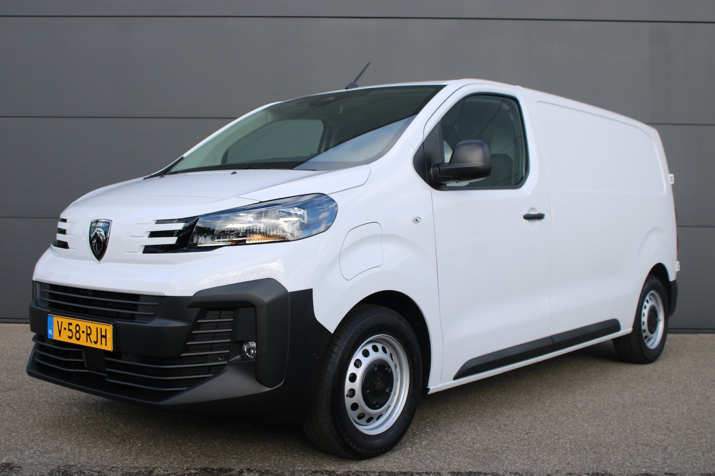 Peugeot Expert - Standaard - Elektrisch | 16" stalen velgen | Elektrisch bedienbare en verwarmbare buitensp - AutoWereld.nl