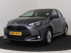 Toyota Yaris - 1.5 Hybrid 115 Business *nieuw* * Direct Leverbaar
