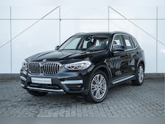 BMW X3 - xDrive30i High Executive xLine Automaat / Trekhaak / Sportstoelen / Comfort Access / LED /