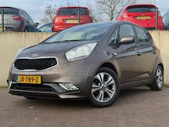 Kia Venga - 1.4 CVVT DynamicPLusLine/NAVI/CAMERA/PDC/LEDER/CRUISE/DEALER ONDERHOUDEN/