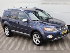 Mitsubishi Outlander - 2.4 Invite 2WD Trekhaak Cruise NAP