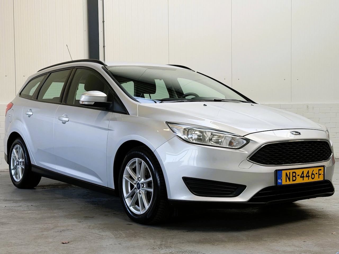 Ford Focus Wagon - 1.0 Trekhaak|Camera|Riem V.V.|Volledig Onderhoud - AutoWereld.nl