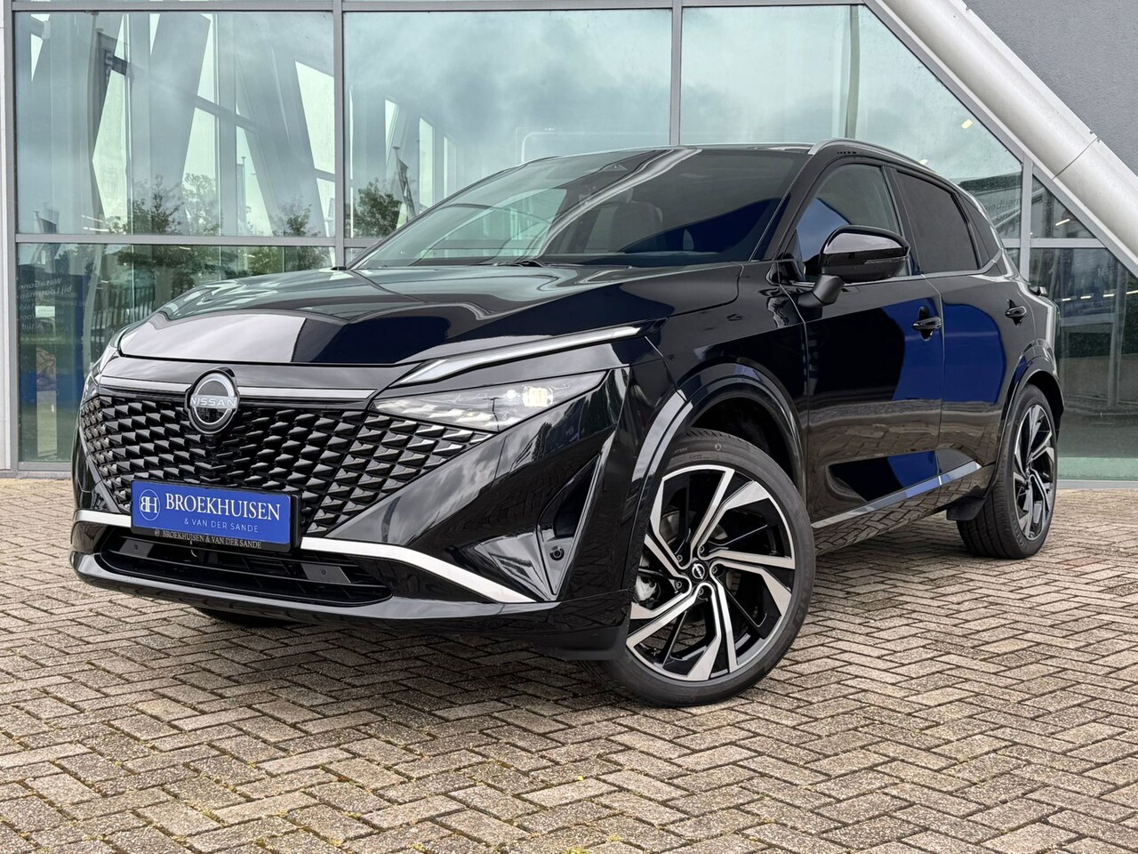 Nissan Qashqai - 1.3 MHEV Xtronic Tekna Plus 158pk Massage stoelen / Bose Geluid / Panoramadak - AutoWereld.nl