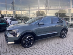 Kia Niro EV - Plus 64.8 kWh DEMO VOORDEEL 17% BIJTELLING | NL-Auto | Stoel- & Stuurverwarming | Navigati