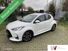 Toyota Yaris - 1.5 Hybrid 1ste eig NAP DEALER LED CAM CARPLAY