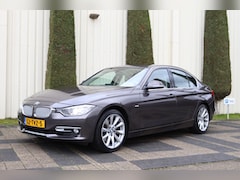 BMW 3-serie - 328i High Executive AUTOMAAT, LEDER, NAVI, ECC, XENON