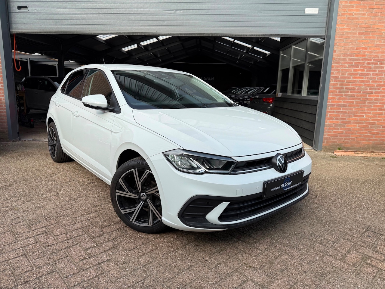 Volkswagen Polo - 1.0|CARPLAY/PDC/LED/DIGITAAL/STOELVERW - AutoWereld.nl