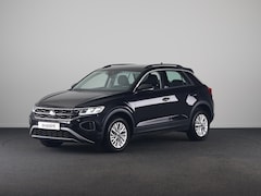 Volkswagen T-Roc - 1.0 TSI Life 110 pk | Navigatie | Parkeersensoren (Park assist) | Achteruitrijcamera | Ada