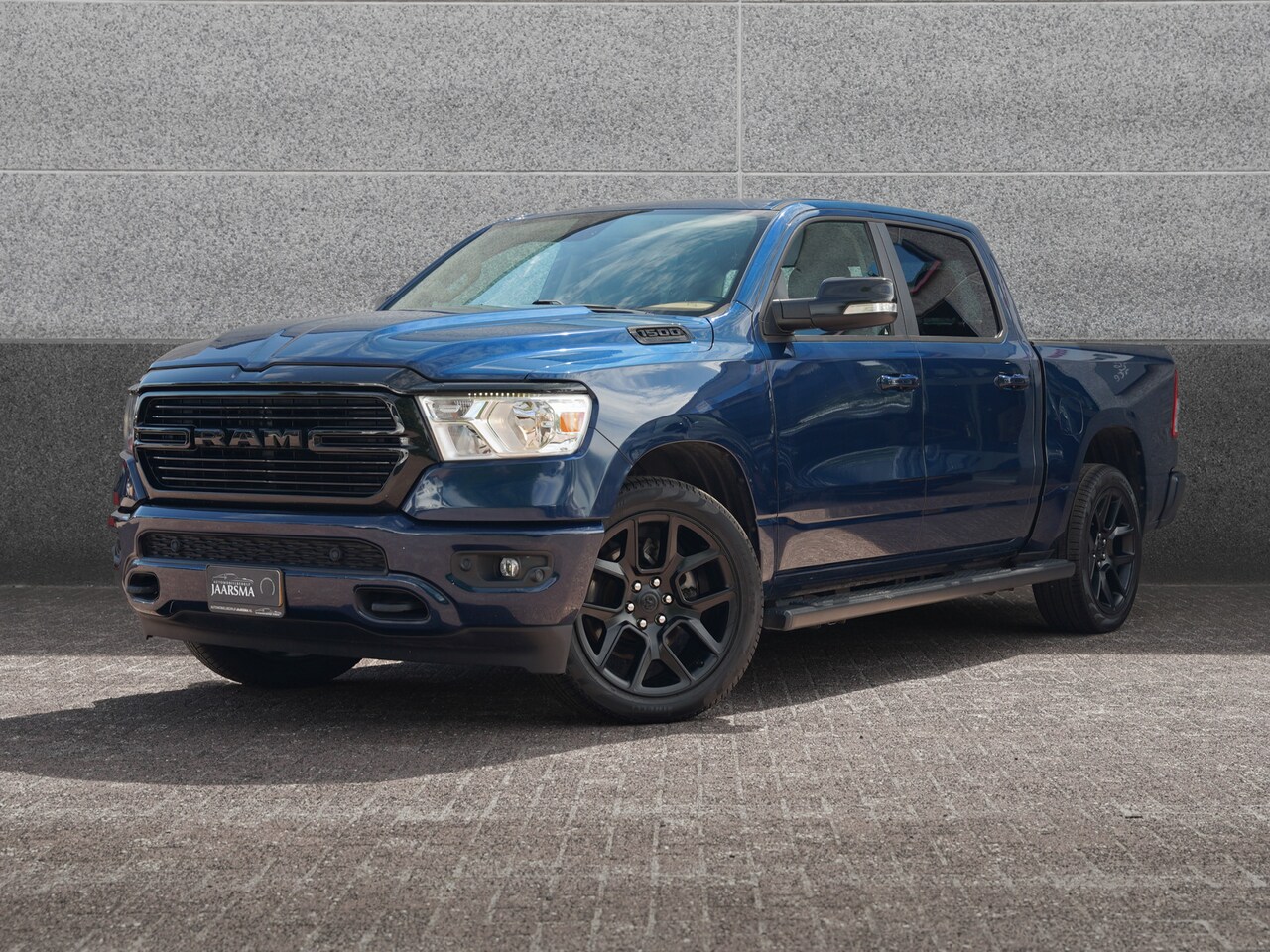 Dodge Ram 1500 - Big Horn Night Edition 3.6L V6 4X4 |Night Edition |Leder |Airco |Cruise Control | - AutoWereld.nl