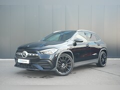 Mercedes-Benz GLA-Klasse - 250 4MATIC 225pk AMG Line | Panoramadak | Trekhaak | Camera | Parkeersensoren V + A |