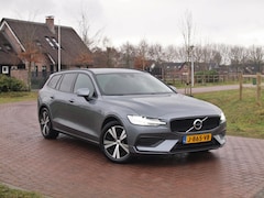 Volvo V60 - 2.0 B3 Momentum Advantage | Camera | Trekhaak | Apple Carplay | Cruise Control |