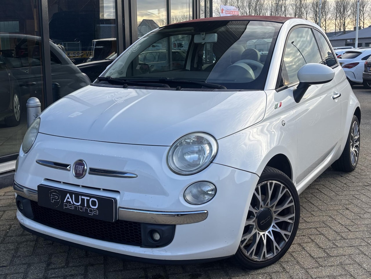 Fiat 500 C - 1.4 Lounge 101PK | Cabrio | Parkeersensoren | Airco | - AutoWereld.nl
