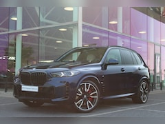 BMW X5 - xDrive50e M Sport Automaat / Trekhaak / Panoramadak / Comfortstoelen / Comfort Access / So