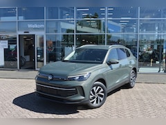 Volkswagen Tiguan - 1.5 eHybrid 204PK DSG-6 Life Edition | TREKHAAK | NAVIGATIE | DIGITAL COCKPIT | CAMERA | V