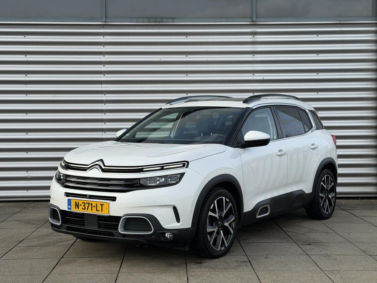 Citroën C5 Aircross - 1.2 PureTech Business Plus Automaat | Navigatie | Camera Voor en Achter | Leder | Schuifda - AutoWereld.nl