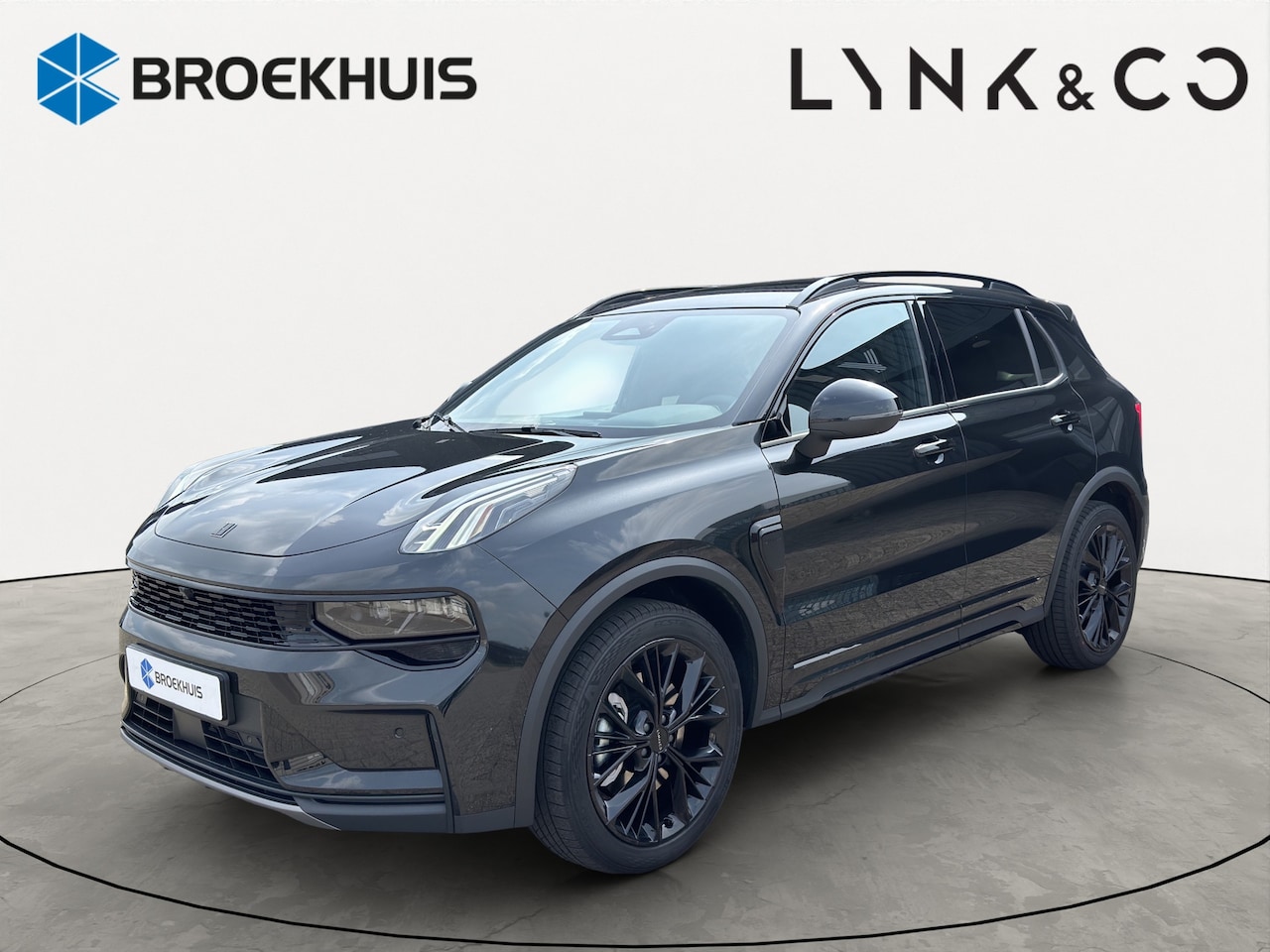 Lynk & Co 01 - 1.5 More | Airco separaat achter | Alarmsysteem | Apple Carplay/Android Auto|telefooninteg - AutoWereld.nl