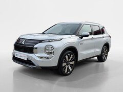 Mitsubishi Outlander - 2.4 PHEV Intense + | Modeljaar 2026 | 7000 Euro registratiekorting | Meerdere kleuren besc