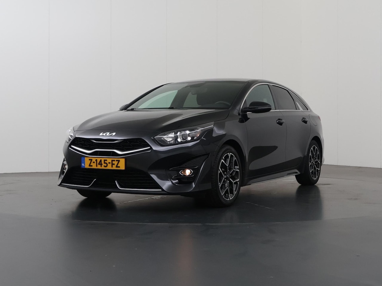 Kia Pro cee'd - 1.5 T-GDi GT-Line | Stoel/Stuurverwarming | Navigatie | Parkeercamera | Climate control | - AutoWereld.nl