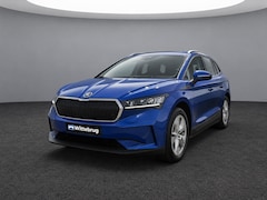 Skoda Enyaq iV - 60 180pk 58kWh Automaat / Navigatie / Clima / Parkeersensoren / LED verlichting / App-conn