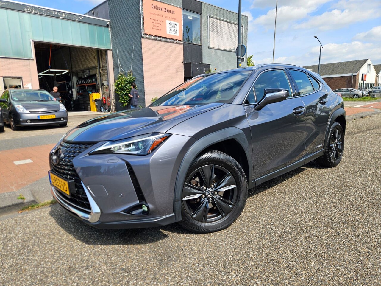 Lexus UX - 250h Business Line Pro GARANTIE - AutoWereld.nl