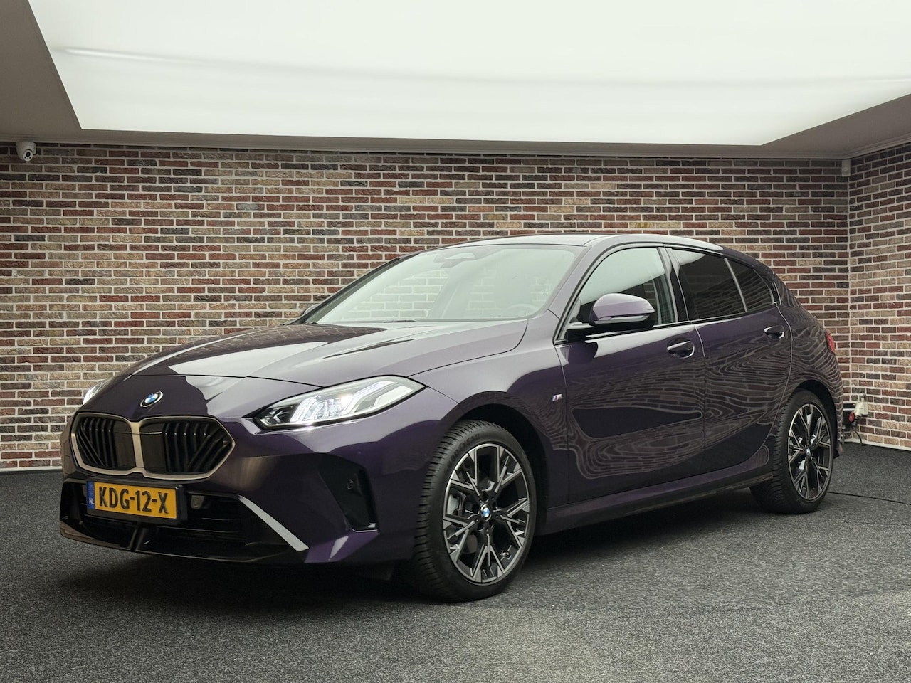 BMW 1-serie - 120 M Sport Design Edition M PAKKET - AutoWereld.nl