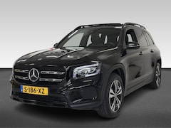 Mercedes-Benz GLB - 180 Luxury Line | Achteruitrijcamera | Navigatiesysteem full map + hard disk | Trekhaak El