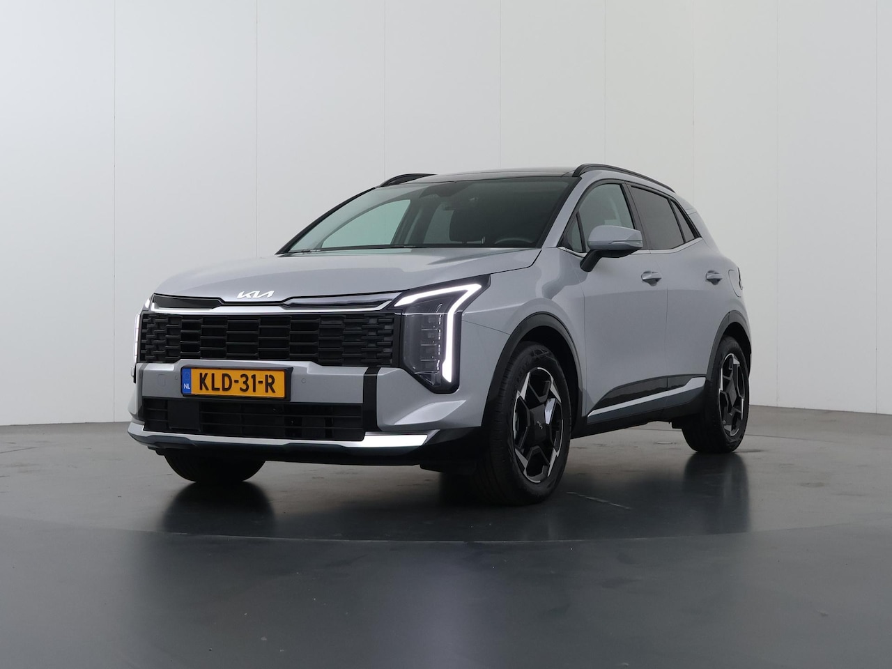 Kia Sportage - 1.6 T-GDi Hybrid DynamicPlusLine | Panoramadak | Full LED matrix | Privacy glass | Stuurwi - AutoWereld.nl