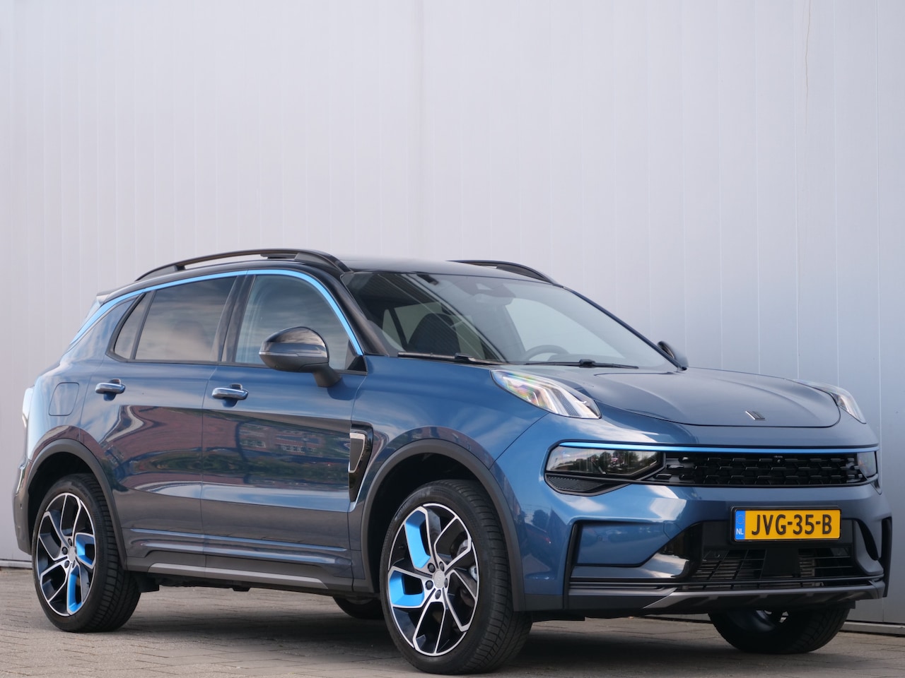 Lynk & Co 01 - 1.5 Plugin Hybrid 261pk Automaat Apple Carplay / Infinity Sound / Schuifdak - AutoWereld.nl
