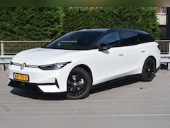 Volkswagen ID.7 Tourer - Limited Edition | 77KWH | 286 PK | TREKHAAK | CAMERA | STOEL + STUUR VERW. | APP.CONNECT |