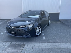 Toyota Corolla Touring Sports - Hybrid 140 Business Special | Stoel-, stuur- en voorruitverwarming |