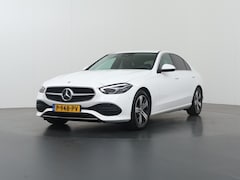 Mercedes-Benz C-klasse - 200 Launch Edition Luxury Line | Distronic | Getint glas | Stoelverwarming |