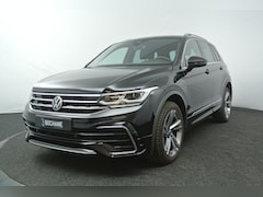 Volkswagen Tiguan - 1.4 TSI 245pk DSG eHybrid R-Line | 19" Velgen | Virtual Cockpit | Elektrische Achterklep |