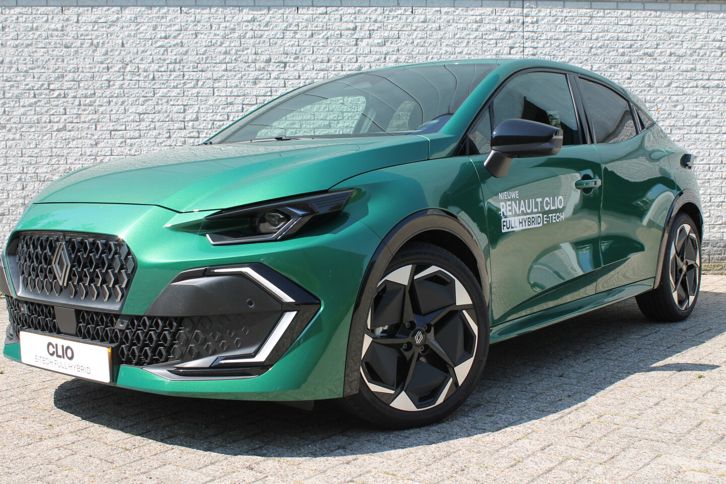 Renault Clio - 1.8 Hybrid 160 techno *DEMONSTRATIEWAGEN* - AutoWereld.nl