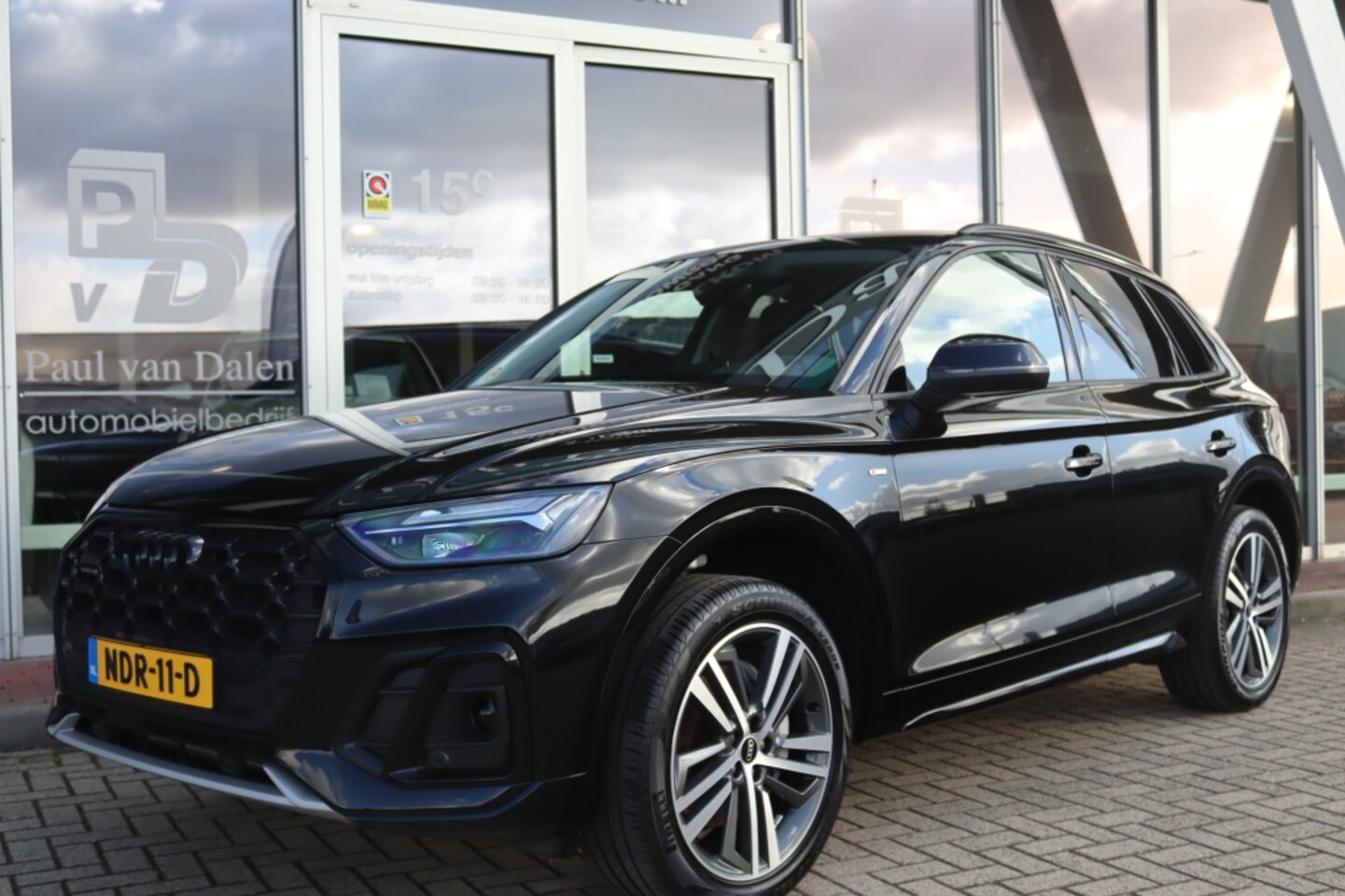 Audi Q5 - 50TFSIe QUATTRO 299PK S-LINE S-EDITION Navi | SOH 100% | Camera | Virtual Cockp. | Electr. - AutoWereld.nl