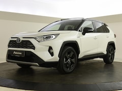 Toyota RAV4 - 2.5 Hybrid Bi-Tone | Schuif/kanteldak | Trekhaak | JBL |