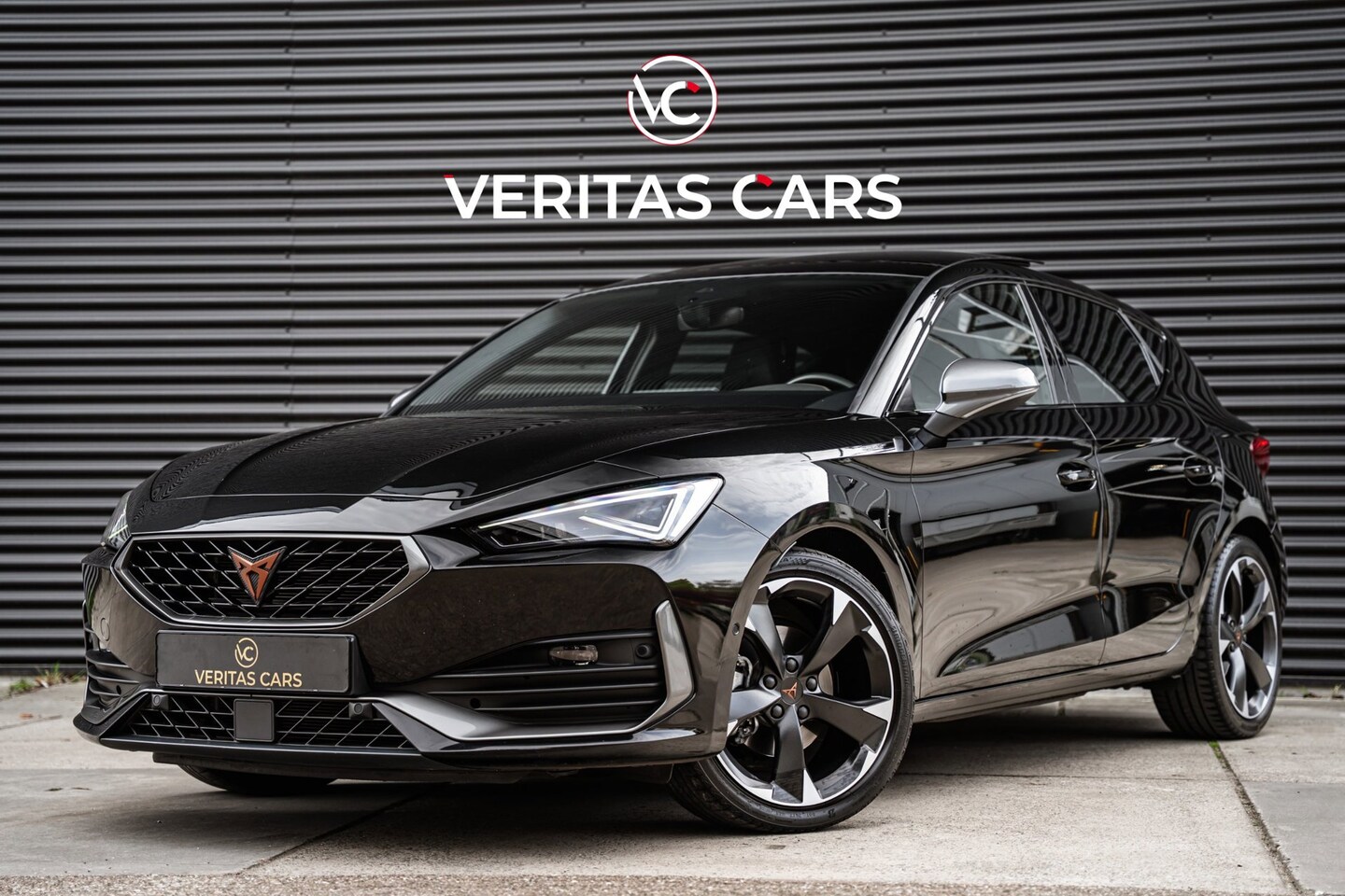 CUPRA Leon - 1.5 eTSI Business Edition 150PK|Pano|Camera|ACC|Lane assist|Full Led e.o. - AutoWereld.nl