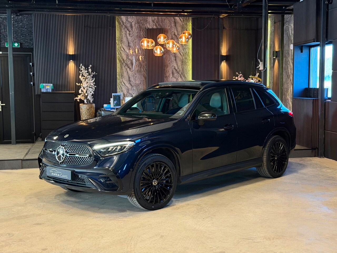 Mercedes-Benz GLC-klasse - 300e 4MATIC AMG Line|PANO|MEMORY|BOMVOL! - AutoWereld.nl
