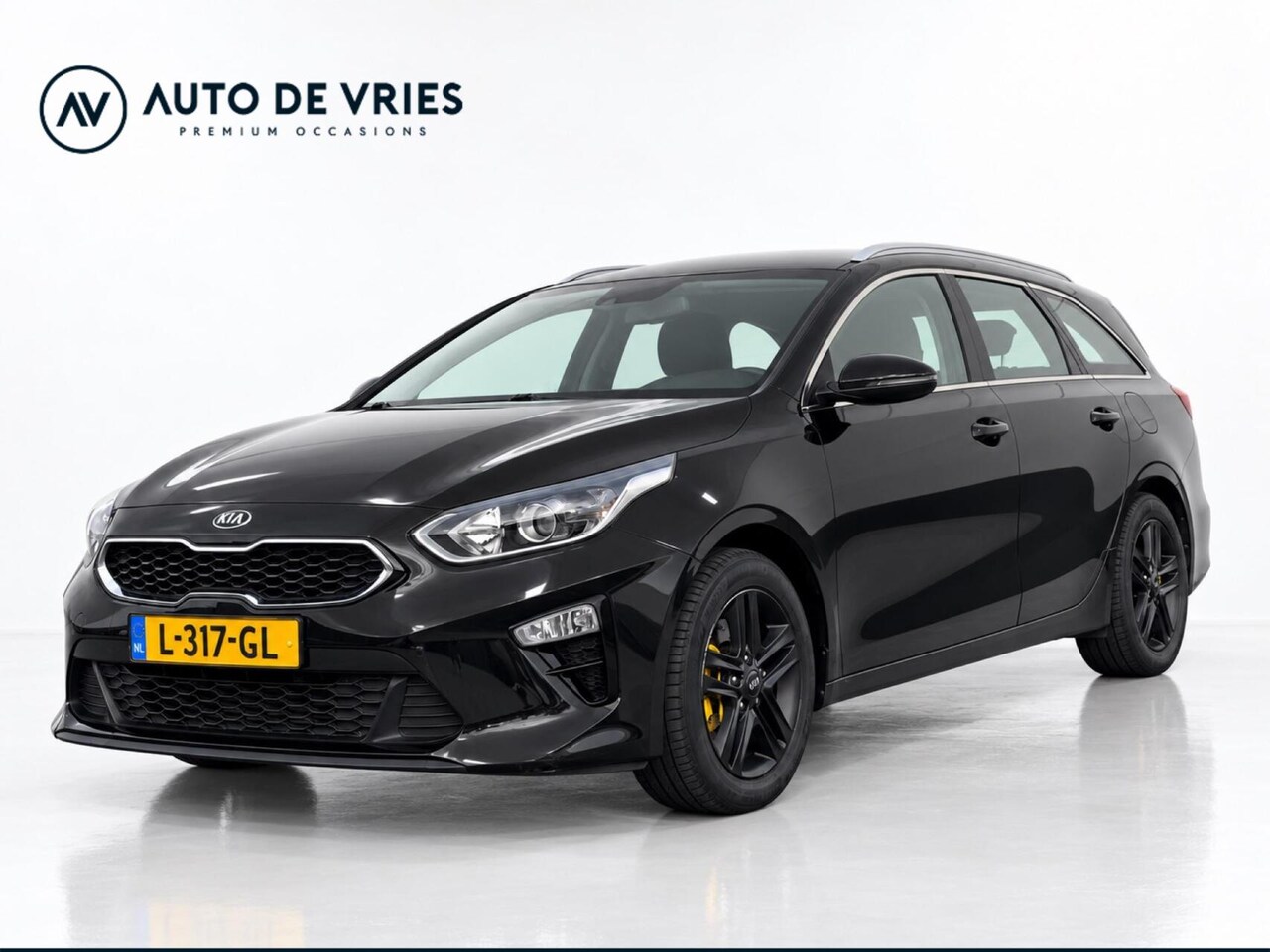 Kia Cee'd Sportswagon - Ceed 1.5 T-GDi 160pk DynamicLine | Navigatie | Camera | Trekhaak - AutoWereld.nl
