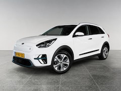 Kia e-Niro - DynamicPlusLine EV 64kWh 204pk | SOH 100% | 3-FASEN LADER | WARMTEPOMP | SCHUIF/KANTELDAK