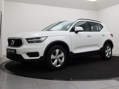 Volvo XC40 - T2 MOMENTUM NAVI BLUETOOTH PARK ASSIST APPLE CARPLAY