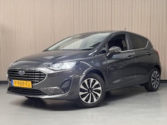 Ford Fiesta - 1.0 EcoBoost Titanium Navigatie Climat Privacy Glass Parkeersensoren Dealeronderhouden