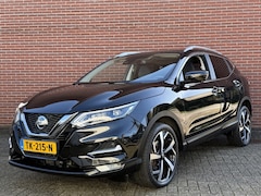Nissan Qashqai - 1.2 Tekna Automaat Pano Navi Clima Stoelverwarming Camera Pdc
