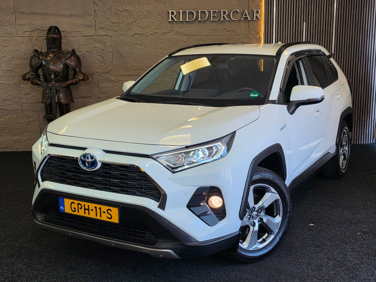 Toyota RAV4 - 2.5 Hybrid AWD Style|GARANTIE|CRUISE|CARPLAY|CAMERA|LEDER|ELEK ACHTERKLEP - AutoWereld.nl