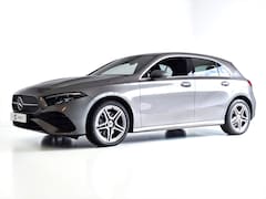 Mercedes-Benz A-klasse - 250 e AMG Line 18'' AMG LMV SFEERVERLICHTING CAMERA STOELV LED CARPLAY