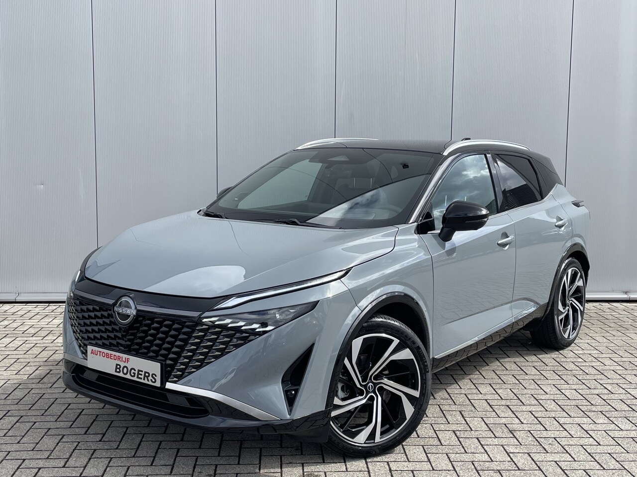 Nissan Qashqai - 1.3 MHEV Tekna Plus Automaat Navigatie, Panoramadak, 20"lm, LED, Bose, 360 Camera, Pro-Pil - AutoWereld.nl