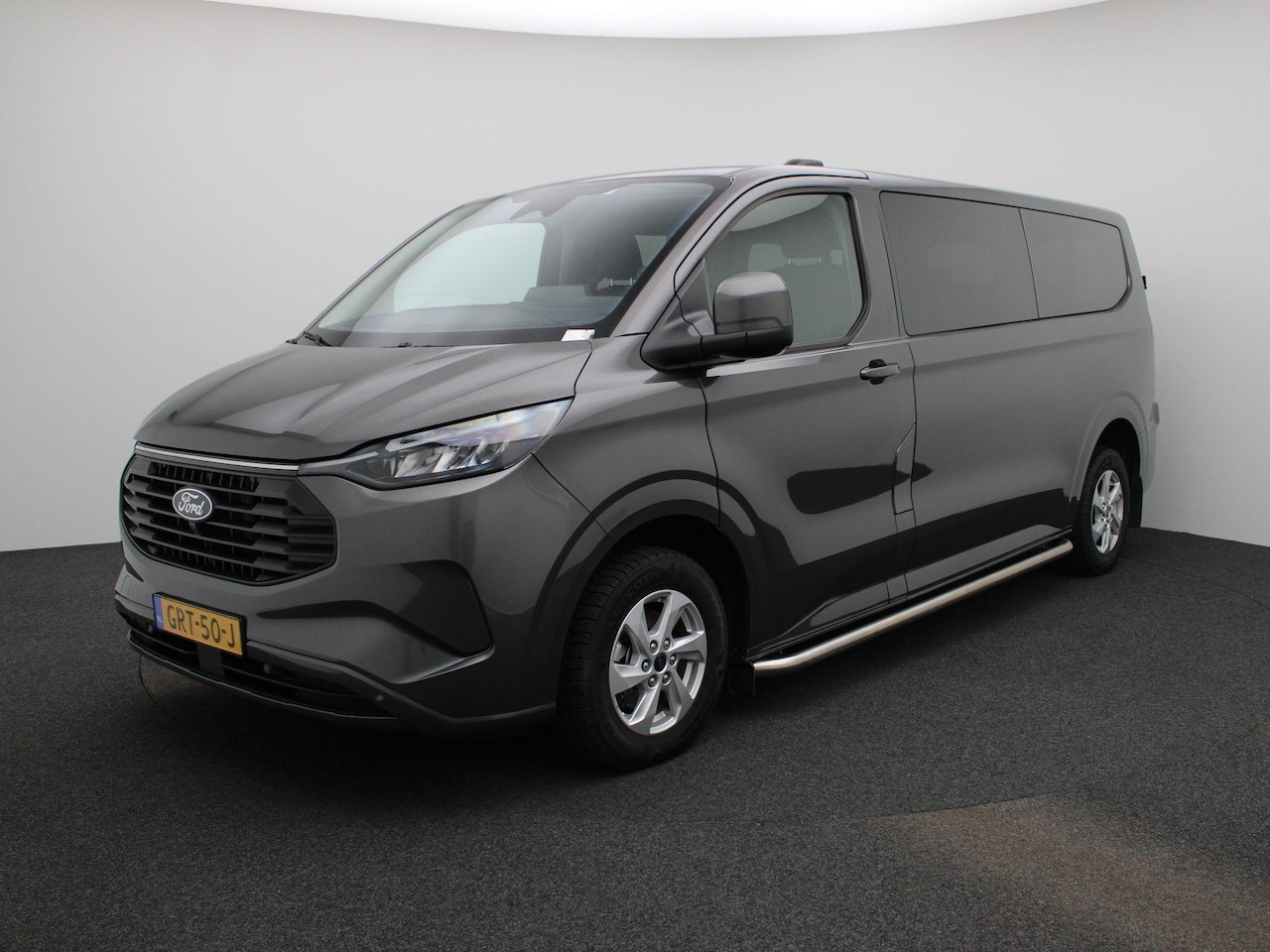 Ford Transit Custom - 340 2.5 PHEV L2H1 Limited Aut. | 9-Pers. | Incl BTW en BPM | Navigatie | Apple carplay | C - AutoWereld.nl