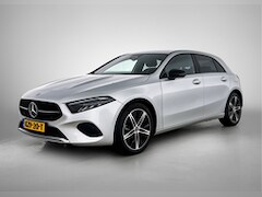 Mercedes-Benz A-klasse - 250 e Plug-In Hybride Night Pakket | 18 Inch Velgen | Ledkoplampen | Memory stoelen | Stoe