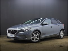Volvo V40 - 2.0 D2 Momentum | Navigatie | Voorstoelen verwarmd | Verwarmde voorruit |