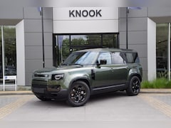 Land Rover Defender 110 - P300e Forest Edition